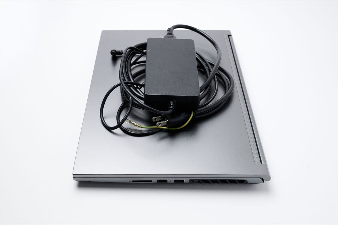 Raytrek R5 RTX3060 15.6インチ