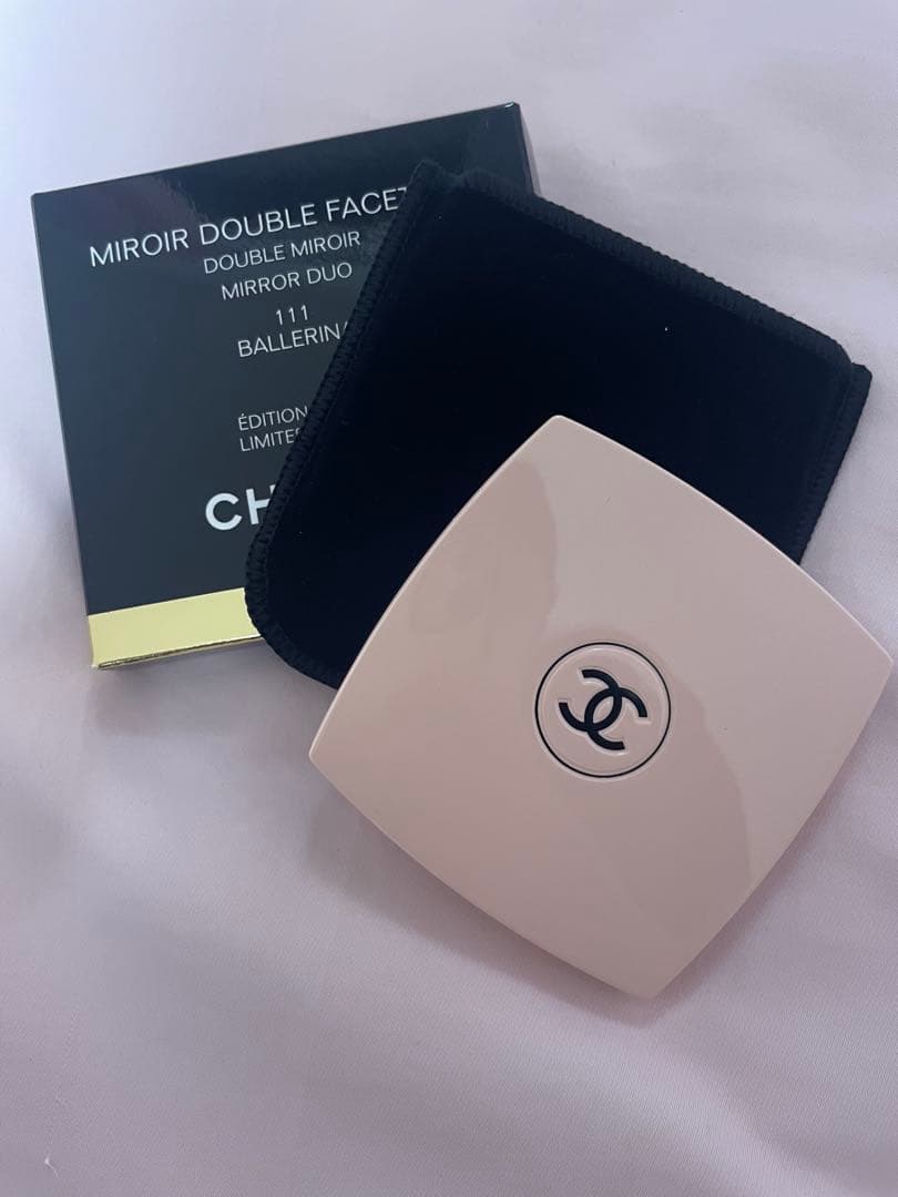 シャネル ミラー 111 バレリーナ