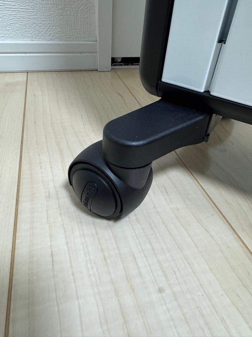 DeLonghi マルチダイナミックヒーター　MDHU15-BK