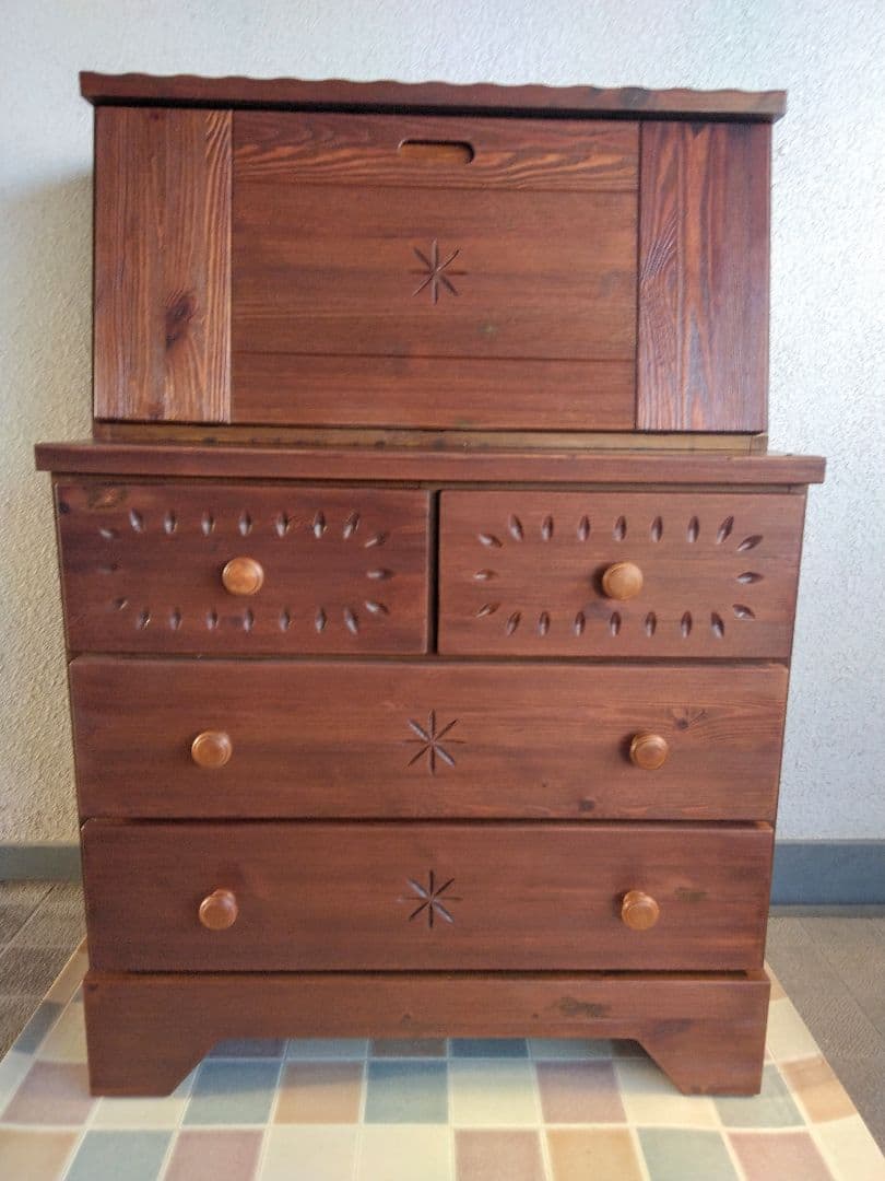 チェスト付きライティングビューロー