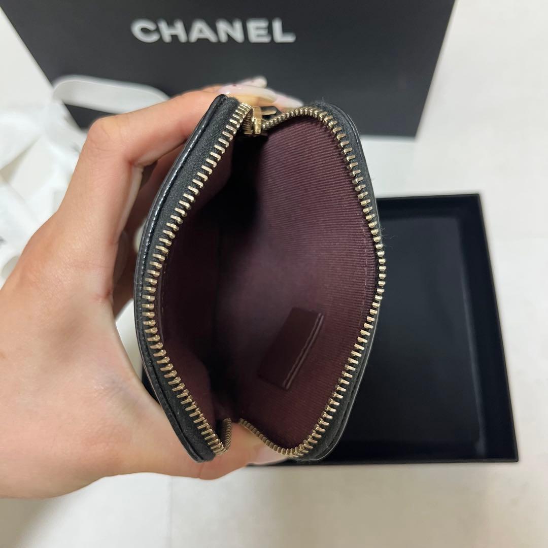 CHANEL ブラック　マトラッセ　ケース　キャビアスキン