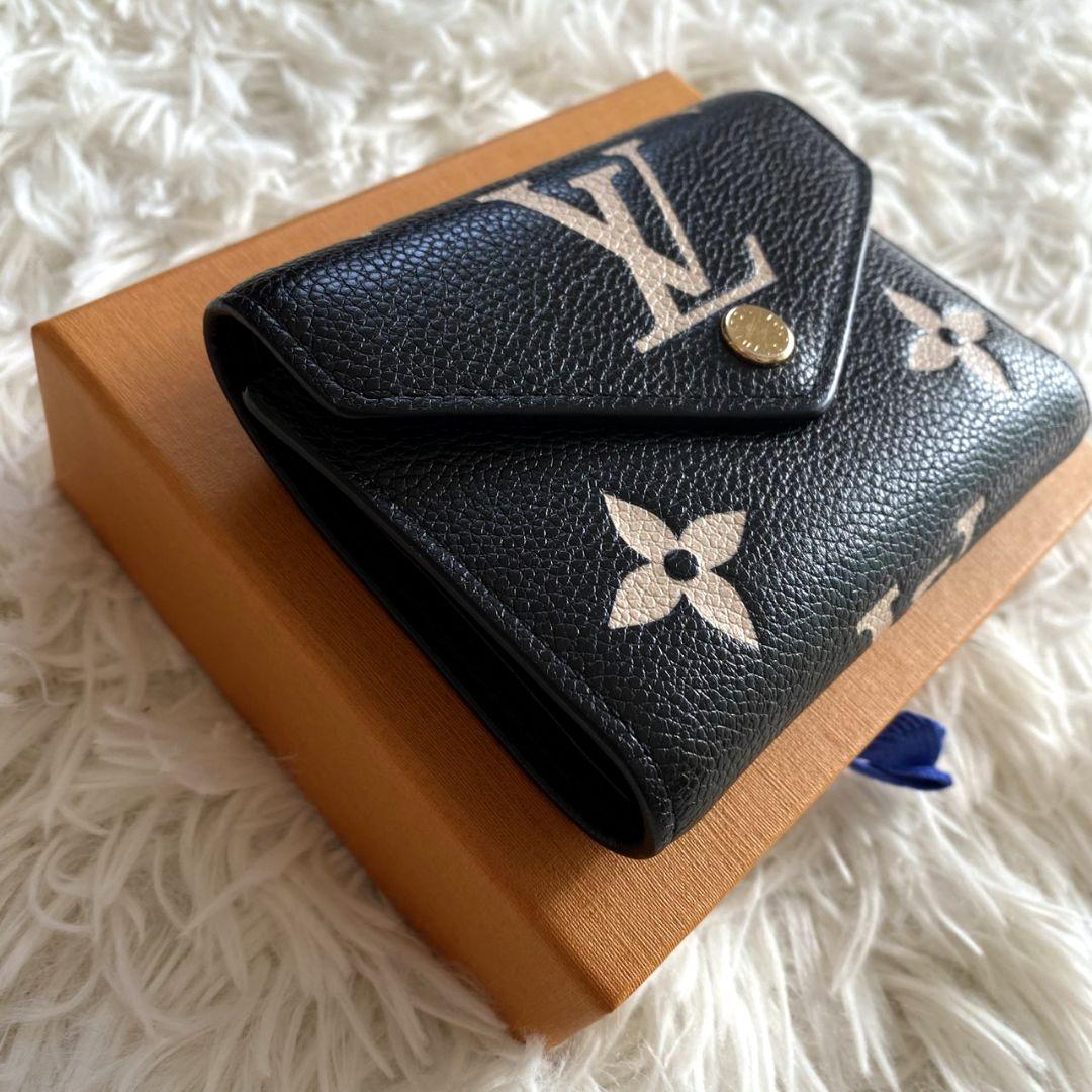 LOUIS VUITTON モノグラムアンプラント ヴィクトリーヌ 折り財布