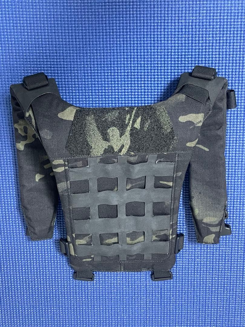 x115xTAYLOR グリッドカットハーネス　マルチカムブラック