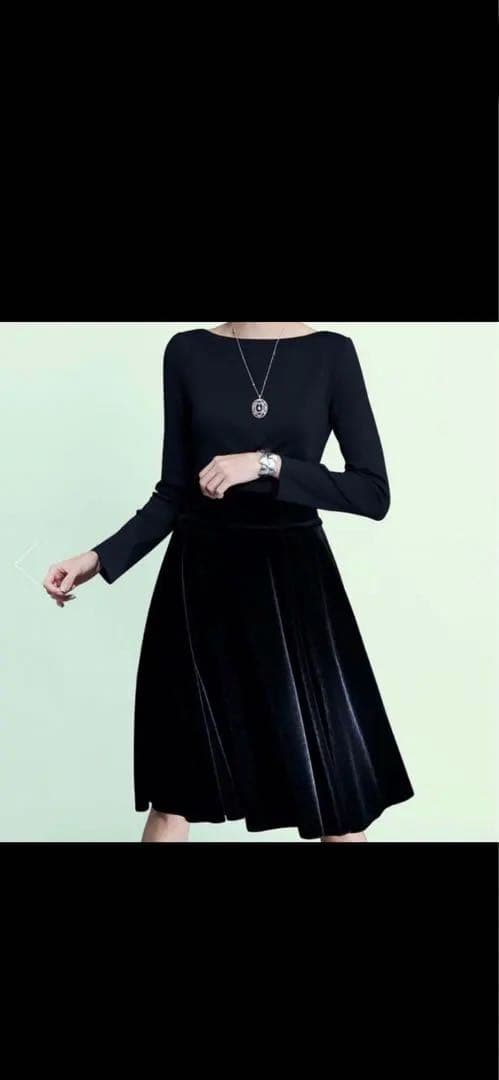 フォクシーDAISY LIN ブラックベロアスカート❣️４２サイズ定価６８２００円