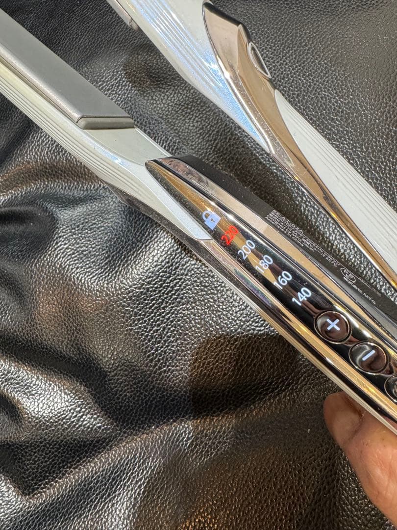 MTG リファ ストレートアイロン　プロ