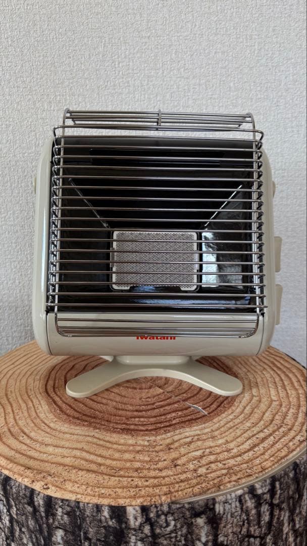 【試運転のみ・ほぼ新品】Iwatani ガスストーブ カセットガス式｜防災