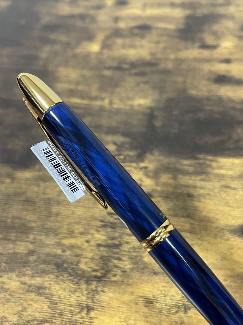 未使用　タグ付　ダークブルー　マーブル　18k キャップレス　万年筆　パイロット