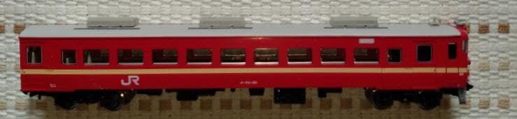 宮沢模型　７１１系１００番台３両セット