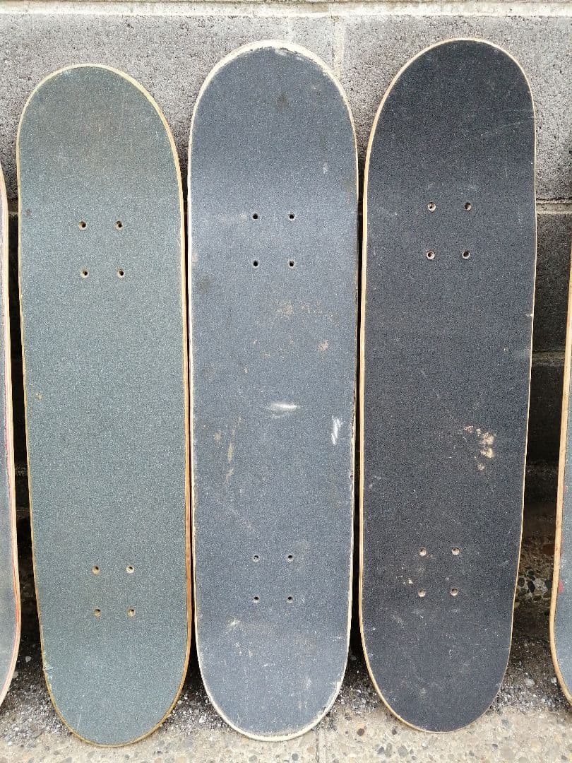 スケボーのデッキ　14本