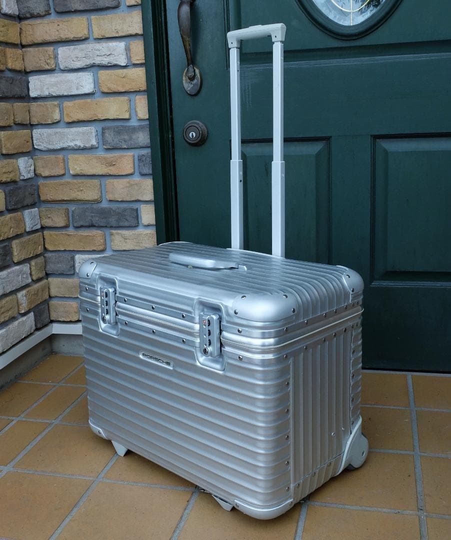 リモワ 985.51『ポルシェ』特別仕様 2輪TSAパイロット特大56L 激レア