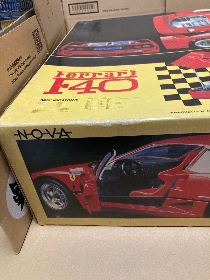 フジミ1/12フェラーリＦ40ダイキャストNOVA