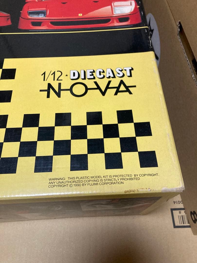 フジミ1/12フェラーリＦ40ダイキャストNOVA