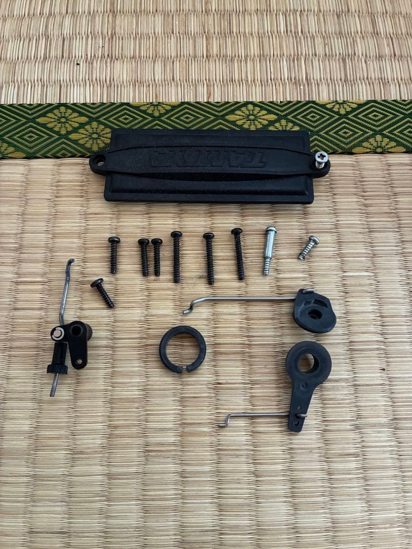 タミヤ エンジンカー TG10？AMG メルセデス