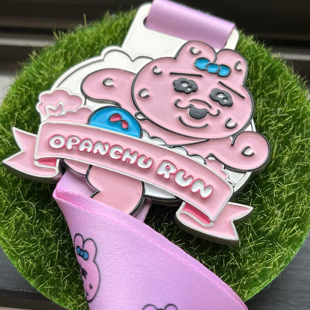 おぱんちゅうさぎ　台湾　限定　路跑 マラソン　完走　メダル　新品