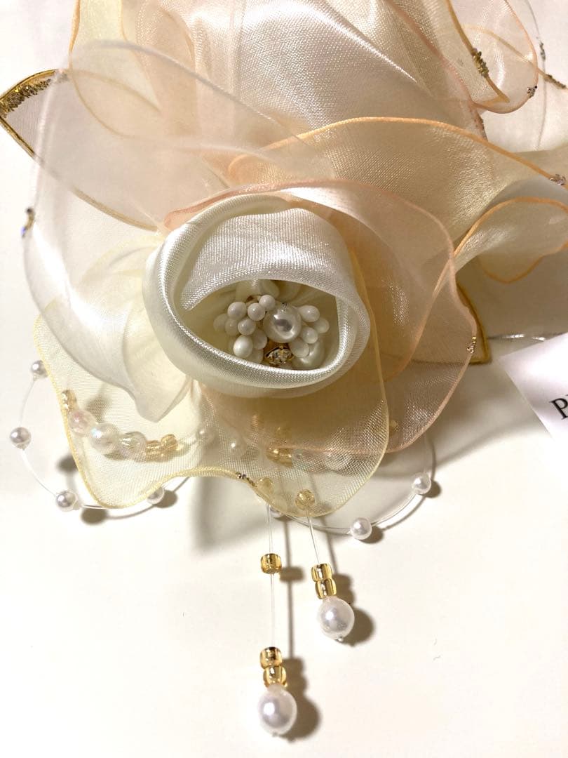 東京ソワール　PETITSOIR コサージュ ブローチ　オフホワイト　新品未使用