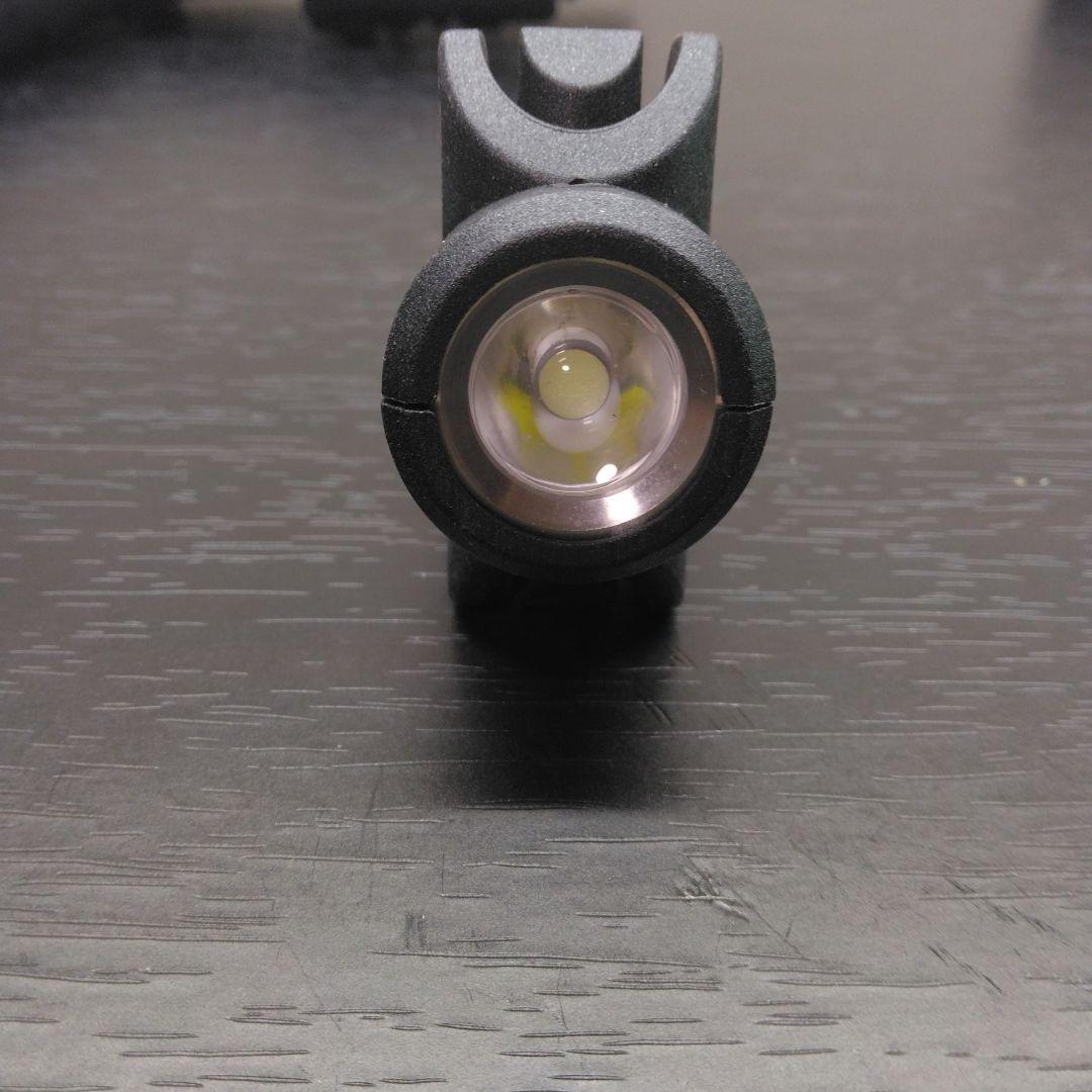 Micro RONI 500ルーメン フラッシュライトマウントクリップユニット