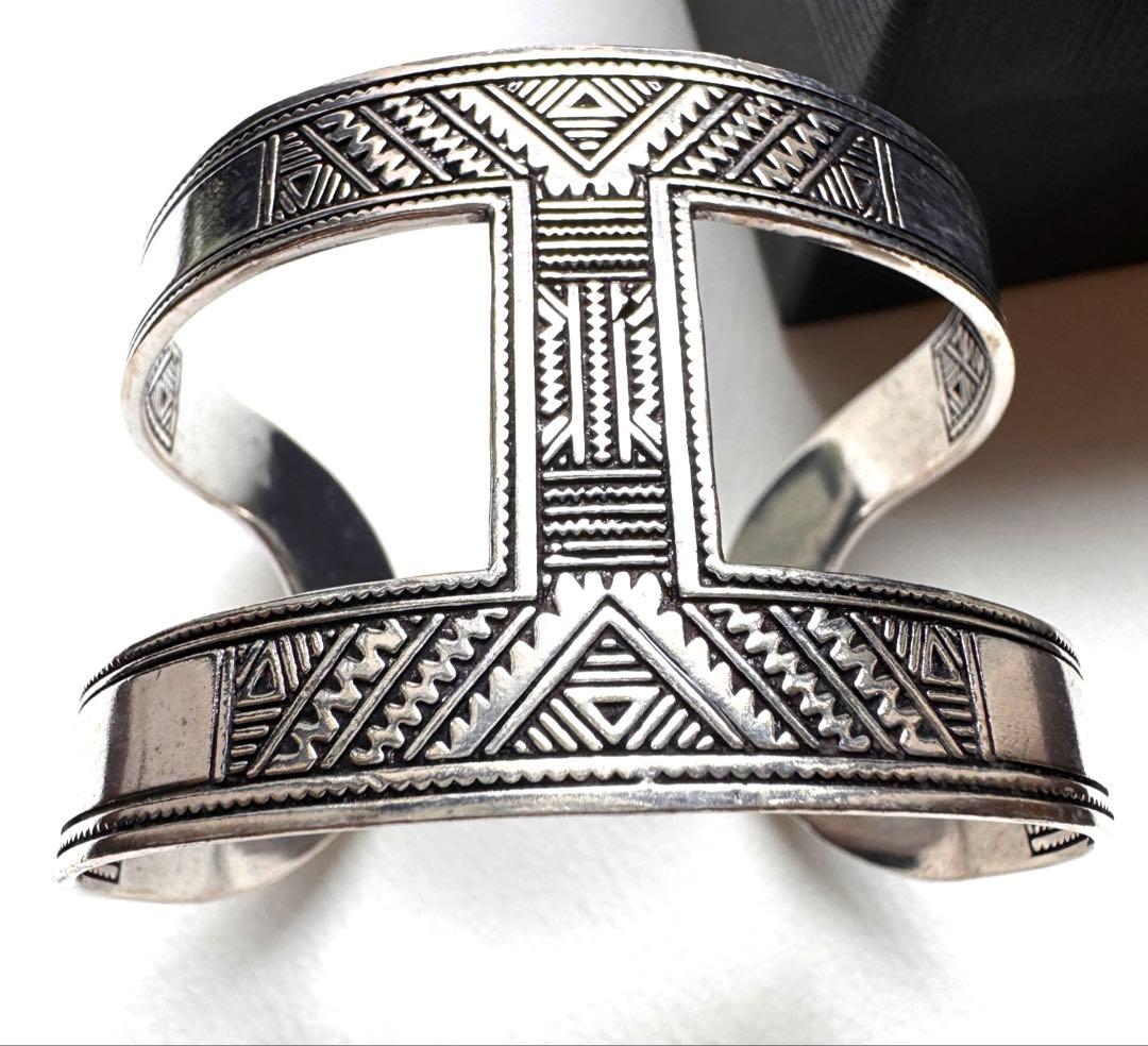【新品・未使用】トゥアレグ族 銀製　シルバー925　Ｈ型バングル