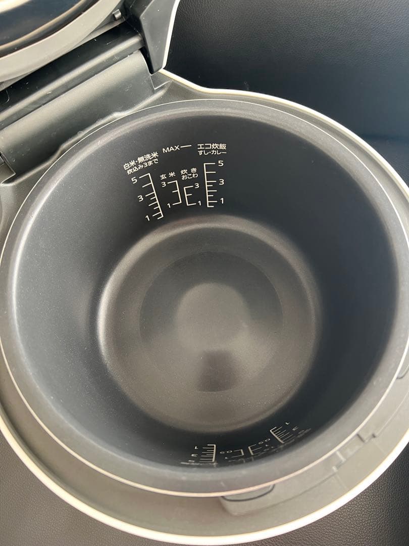 美品パナソニック炊飯器圧力IH5合 SR-R10B 【R8年2月までの保証書付】