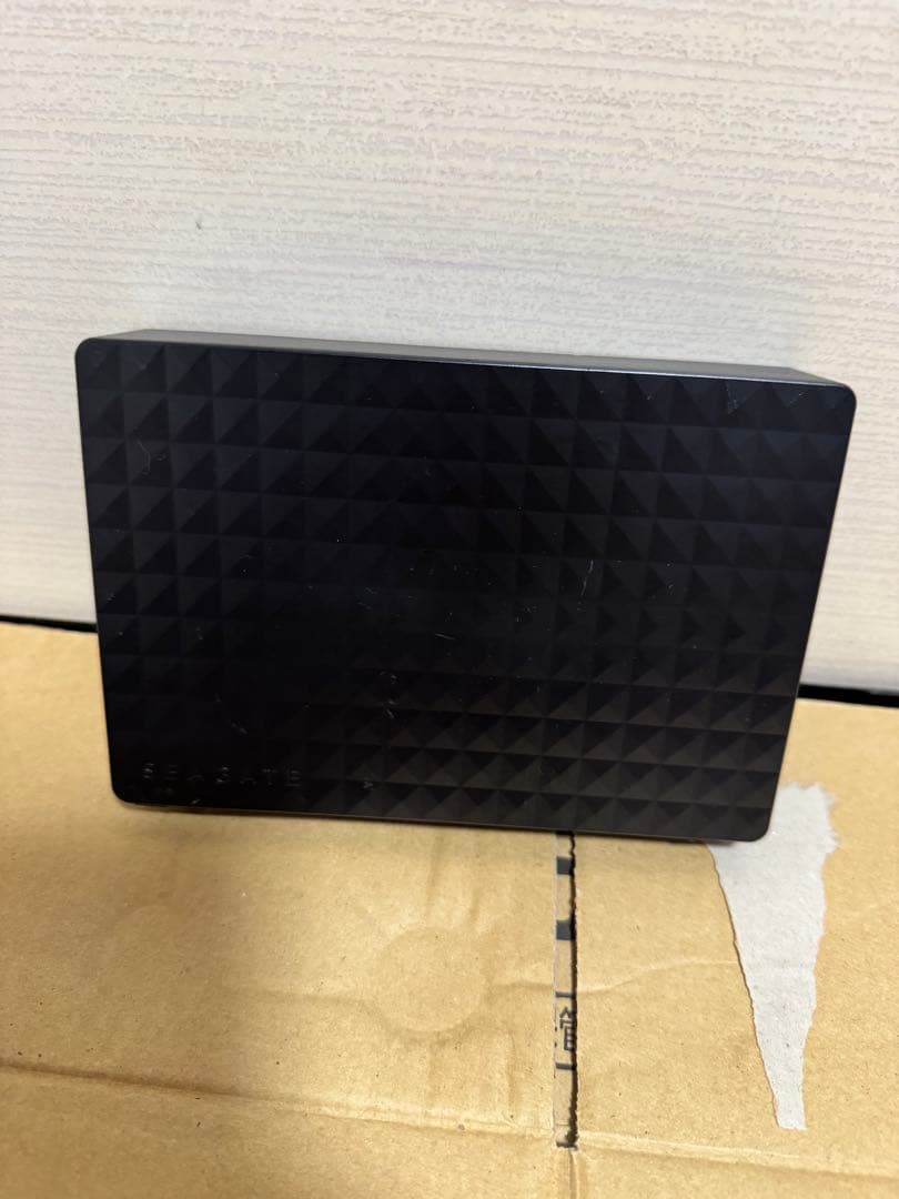 Seagate Expansion 4.0TB 外付けハード