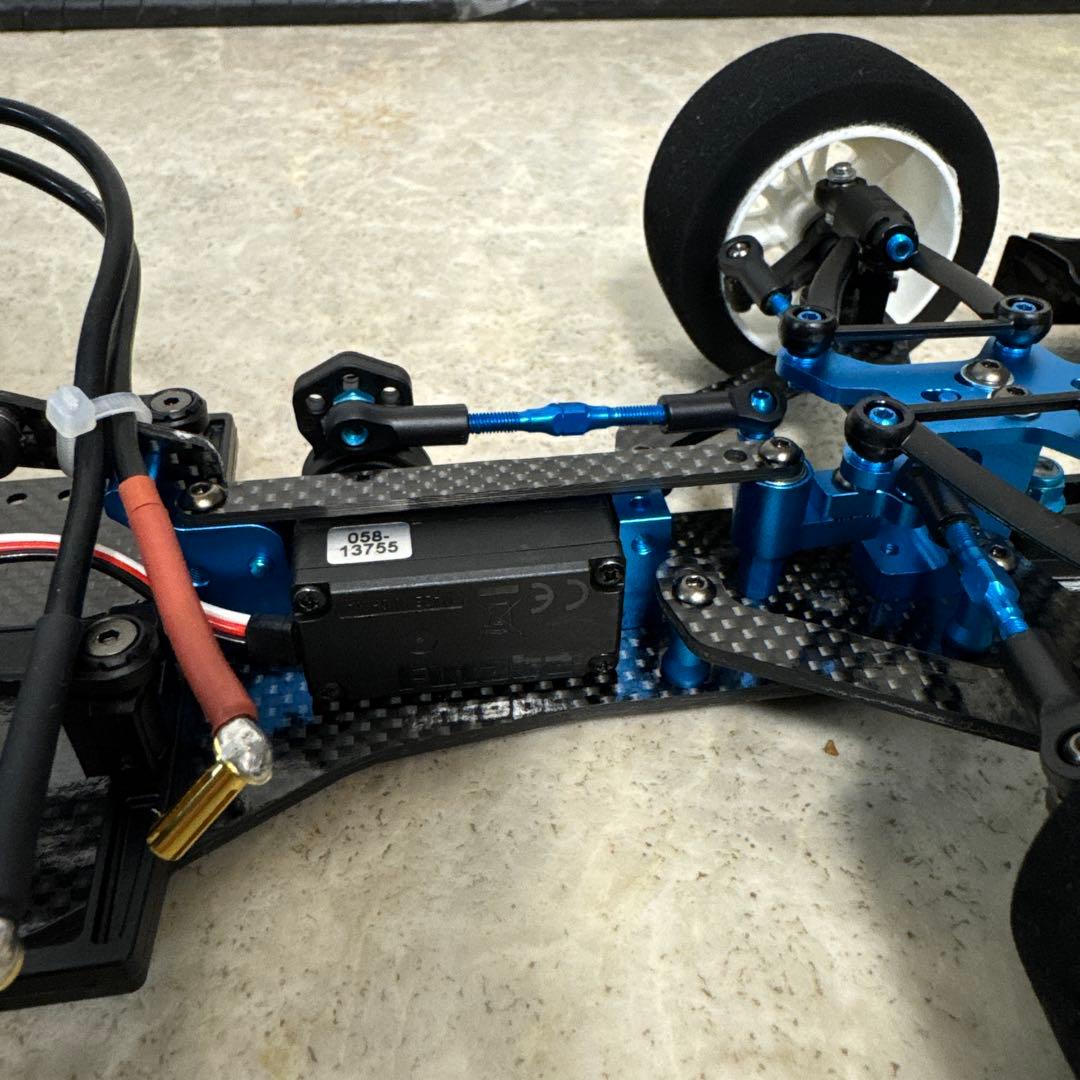 タミヤ TRF104 シャーシ(組立メカ搭載済み)