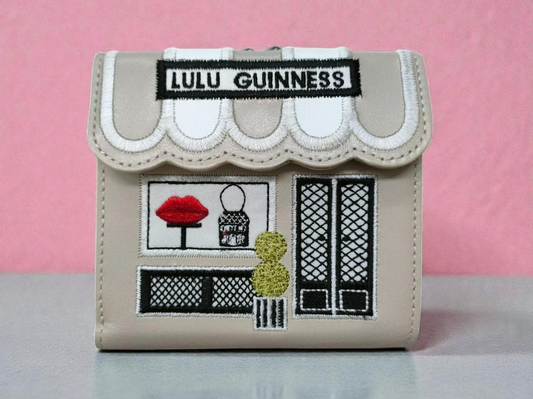 ルルギネス　がま口　二つ折り　サイフ