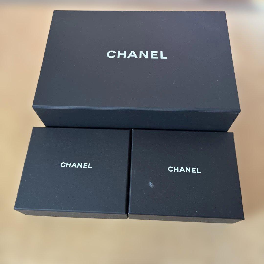 シャネル　ショッパー　空箱　マグネット　バレッタ　保存袋　付属品　セット