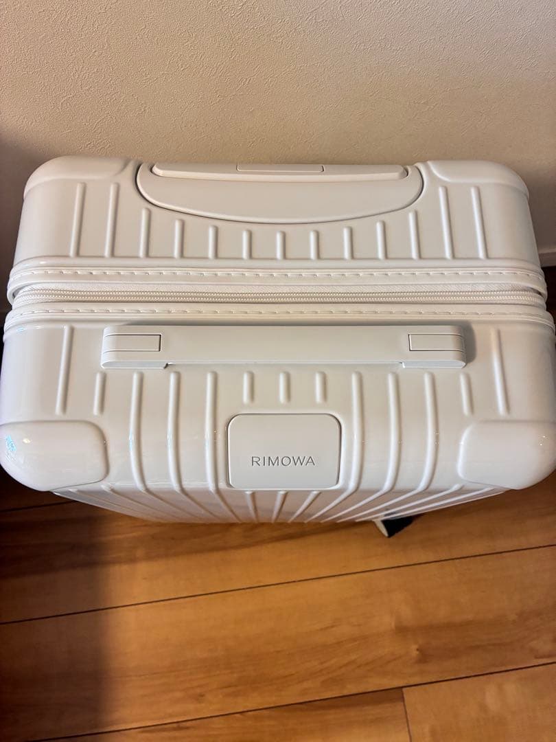 【新品】RIMOWA キャビン