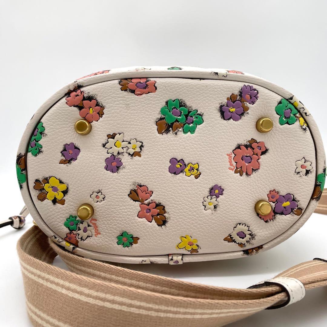 【美品】コーチ　フローラル　2way バッグ　巾着　チャーム　ゴールド金具