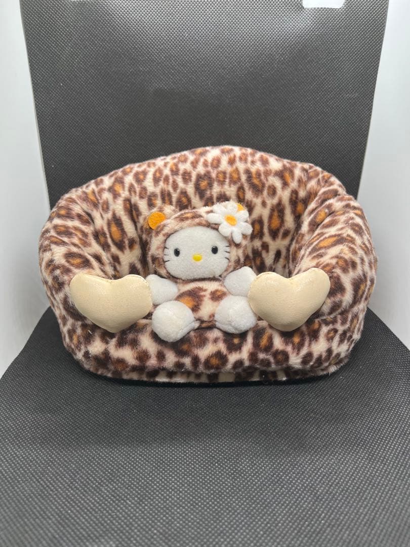 ハローキティ　ヒョウ柄　マスコット　ぬいぐるみ　ソファ型小物置き　レトロ
