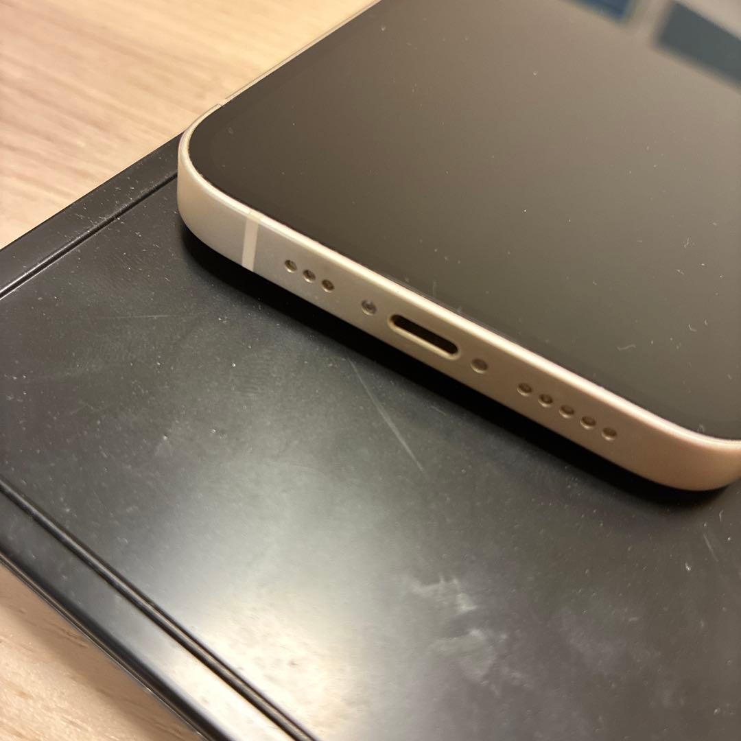 iPhone13 128gb SIMフリー　バッテリー84%