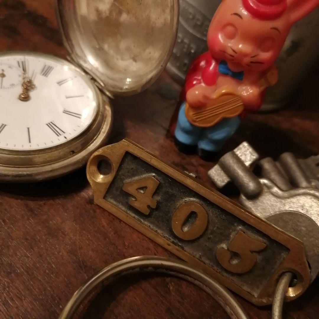 米国製アンティーク キー16本&ナンバー タグ&ナスカン&キーリングのセット☆鍵