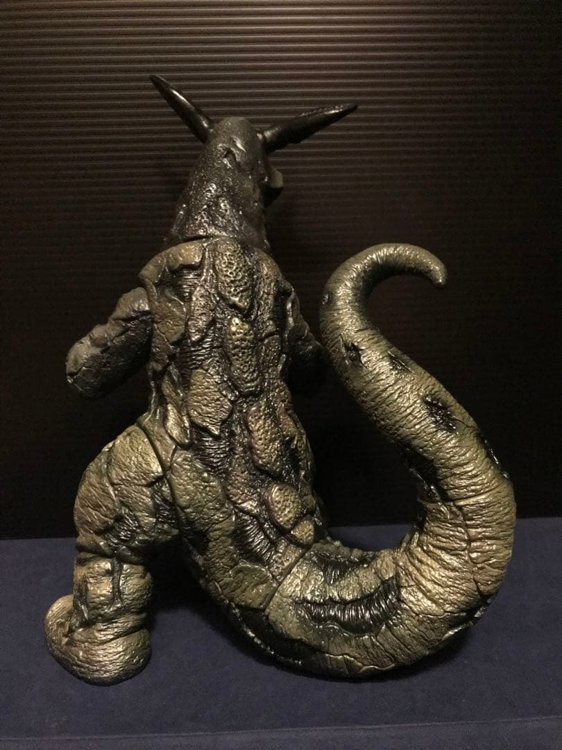 2009年 スーフェス限定 !フューチャーモデルズ 楳図版エレキング フィギュア