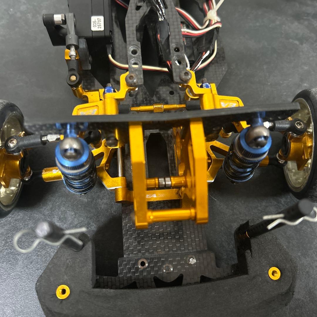 ラジドリ　TA-05 VDF　ゴールド　魔改造シャーシ　2駆　ＲＷＤ化