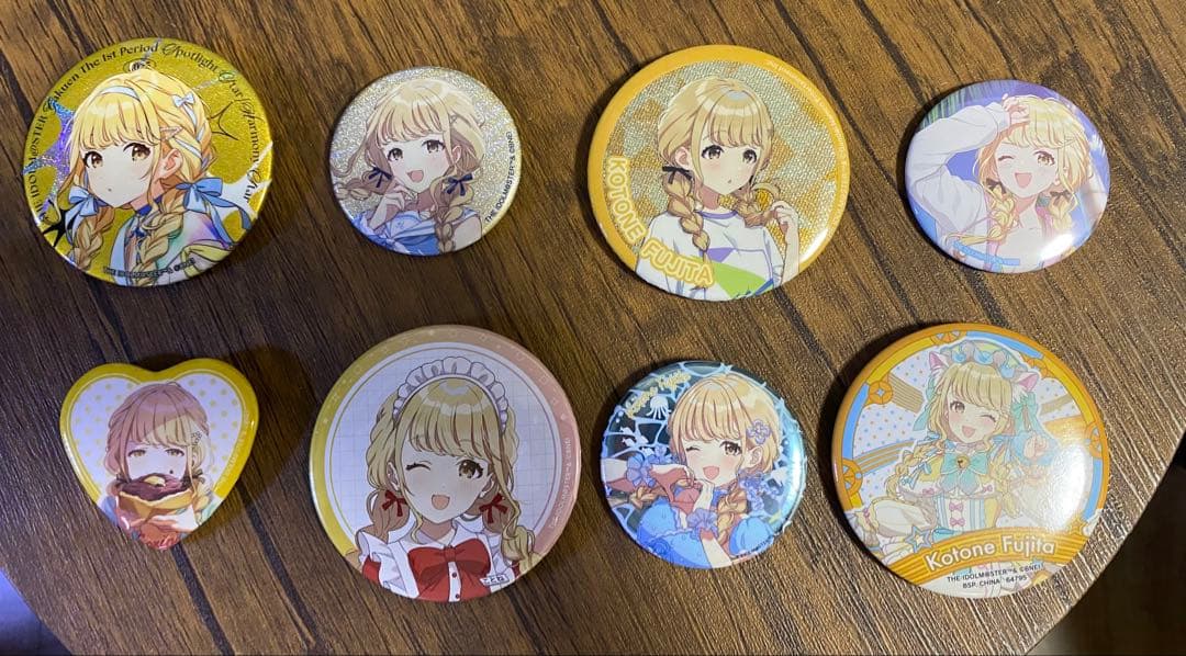 学マス　藤田ことね　グッズまとめ売り　アクスタ・缶バッジ・アクキー等