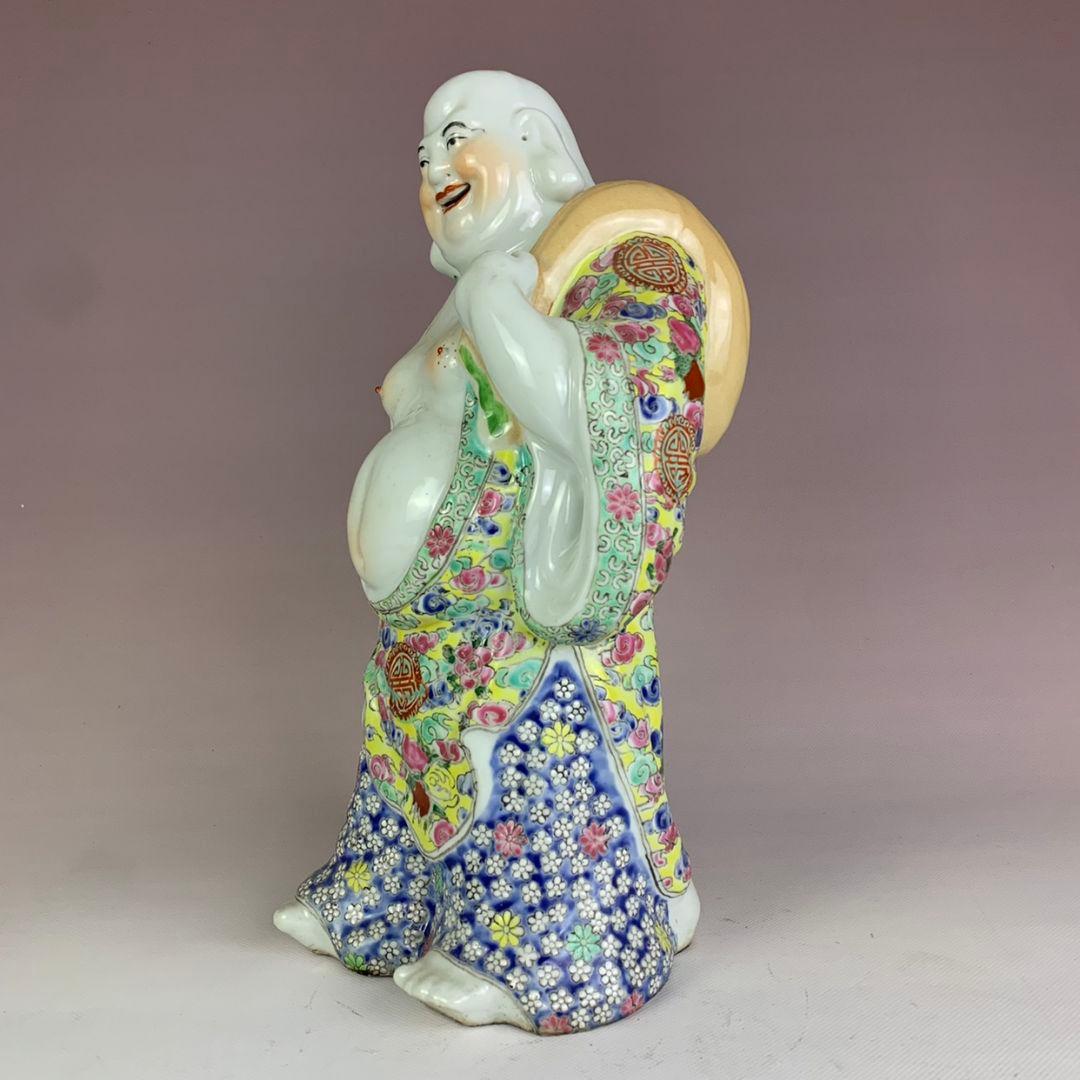 布袋さん彫像  陶磁器 装飾品 現代工芸品 美術品 置物