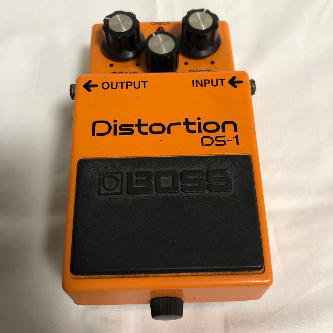 BOSS DS-1 ディストーション　エフェクター