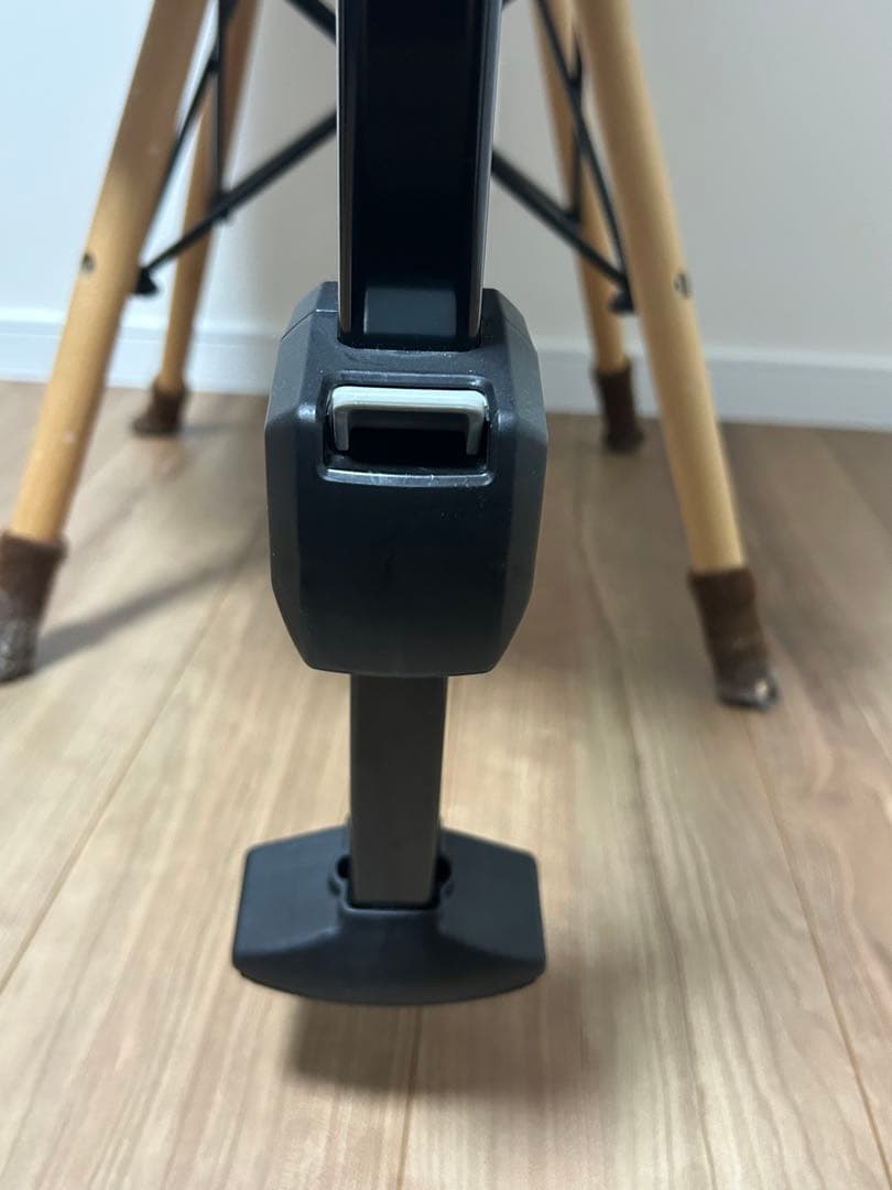 Combi クルムーヴ スマート Light ISOFIX エッグショックJM