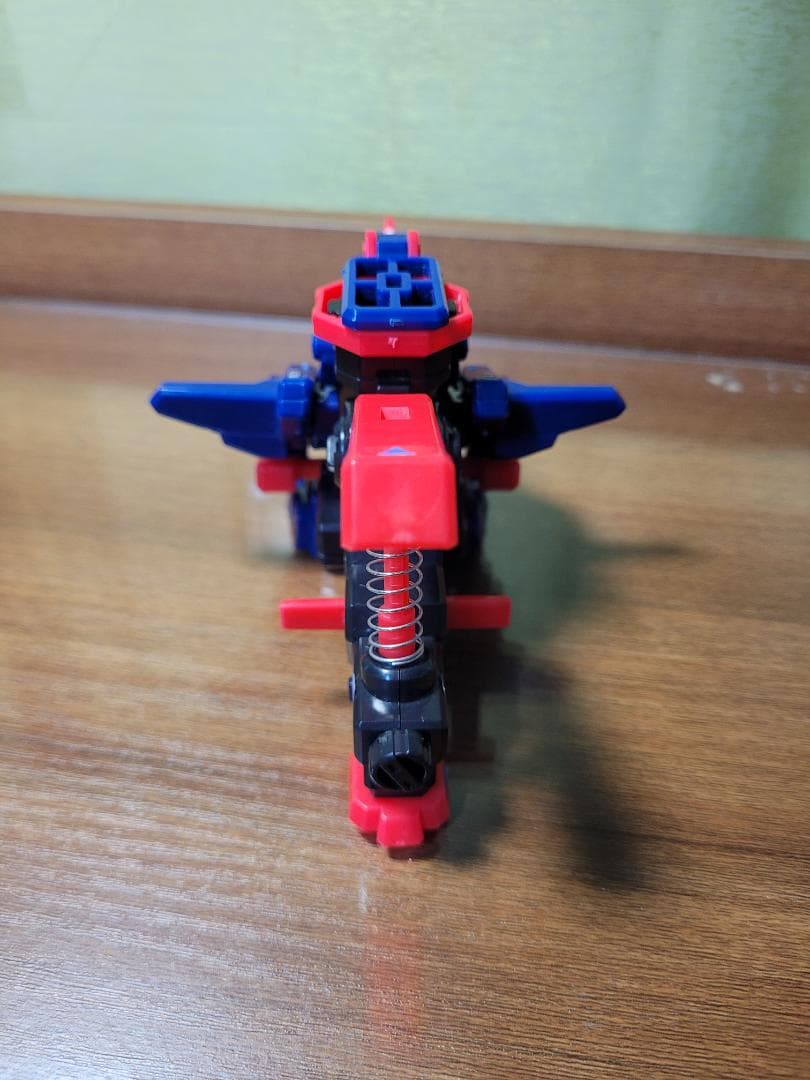 ビーダマンスティンガースコアとスマッシュトリガーコア