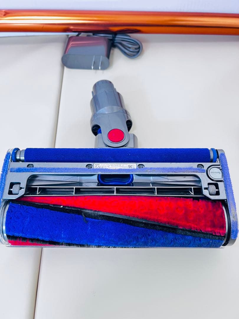 Dyson Cyclone V10 Fluffy SV12 本体