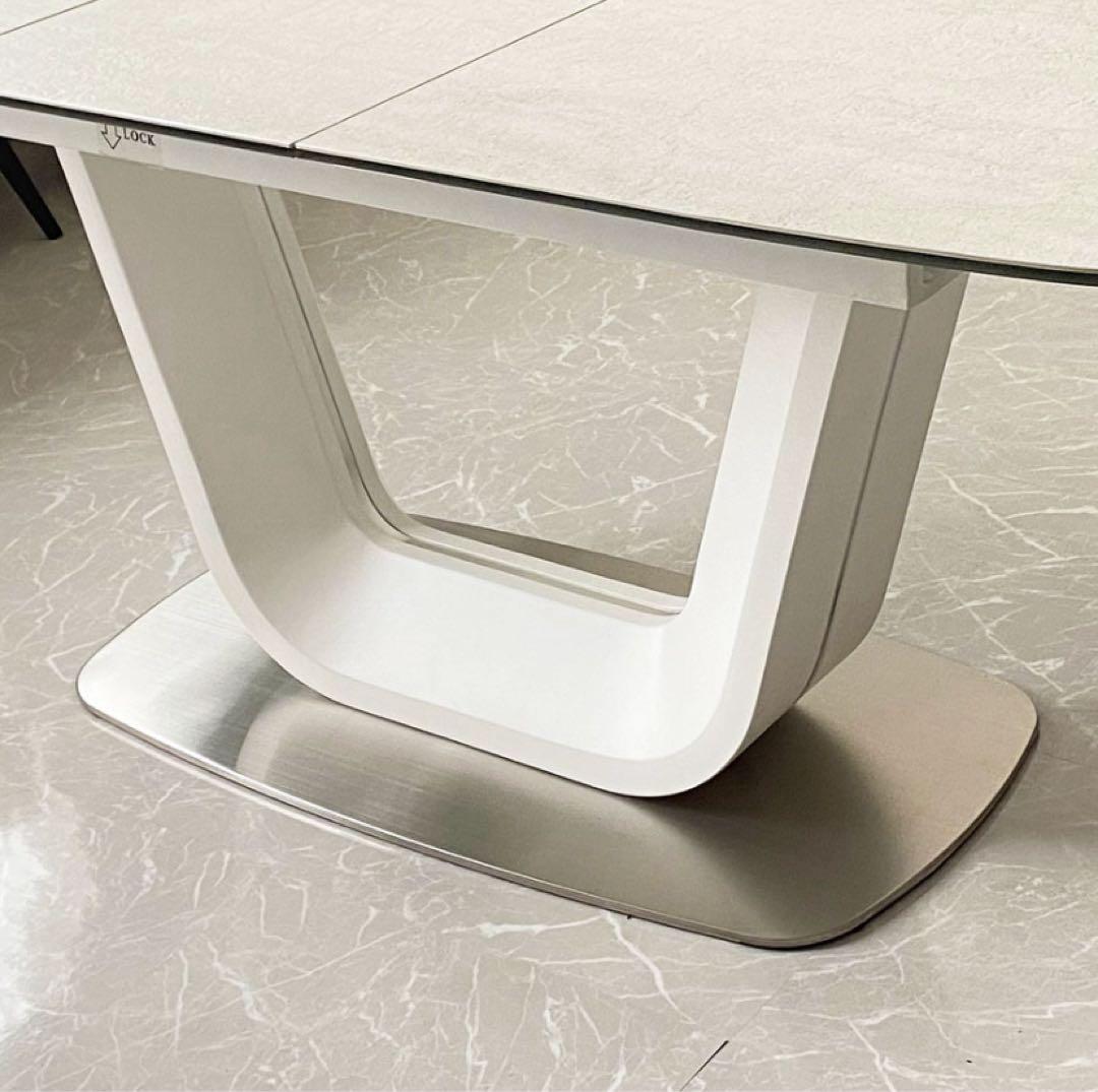 【ダイニングテーブル】イタリア　LAMINAM製　セラミック天板　伸縮