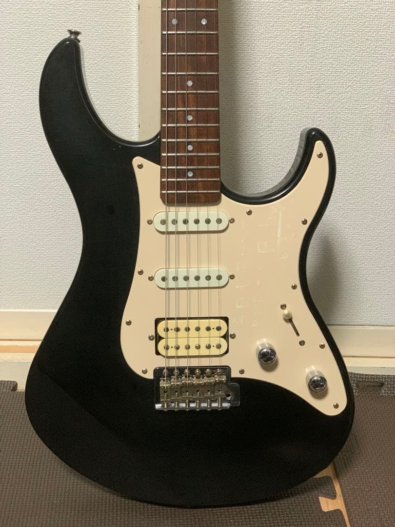 ヤマハ YAMAHA Pacifica パシフィカ 黒 PAC012