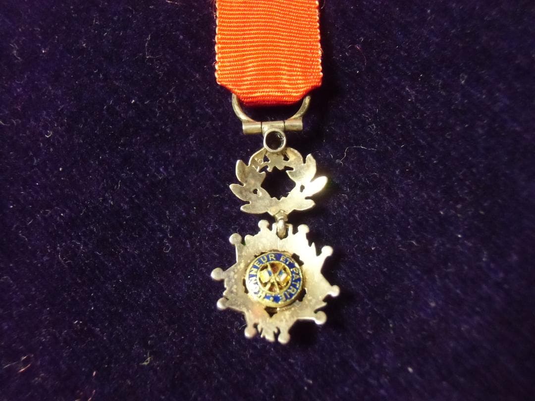 Ｆフランス軍＊ レジオンドヌール勲章＊１Ｐダイヤ騎士級ミニチュア章（実物）