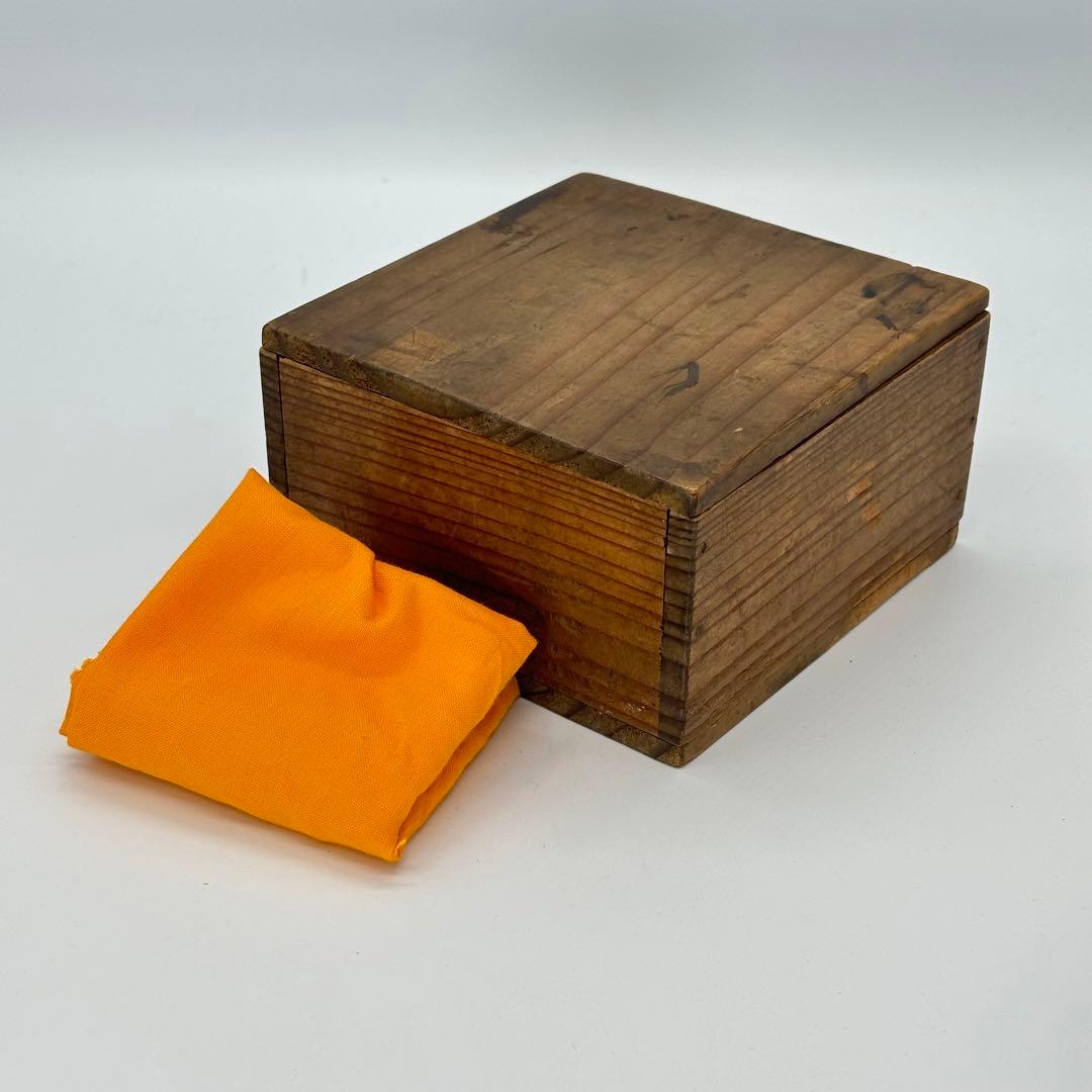 a479 送料無料 ※直し有り※ 錦光山銘 錦手瑠璃地金彩人物絵 京薩摩 茶碗