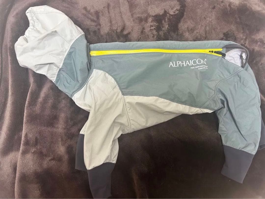 アルファアイコン　スノードッグガード　1 L 2024年モデル　犬服　美品