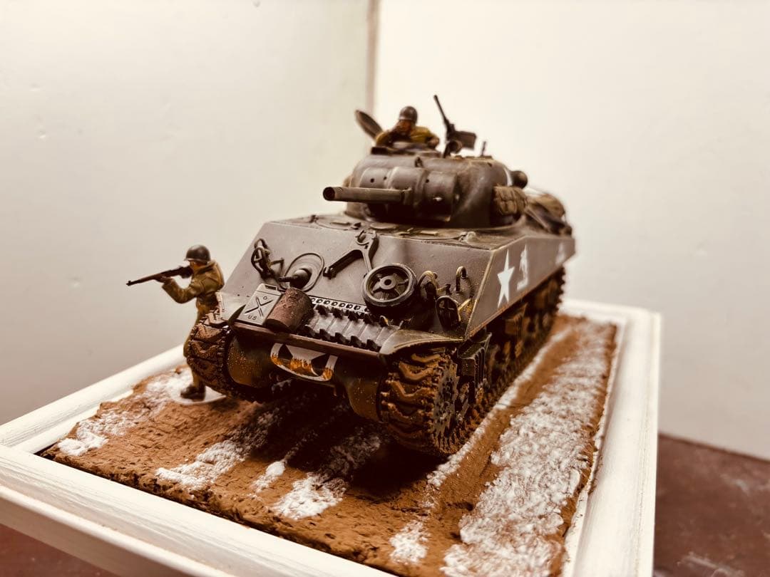 1／35 アメリカ軍M4A3シャーマン戦車