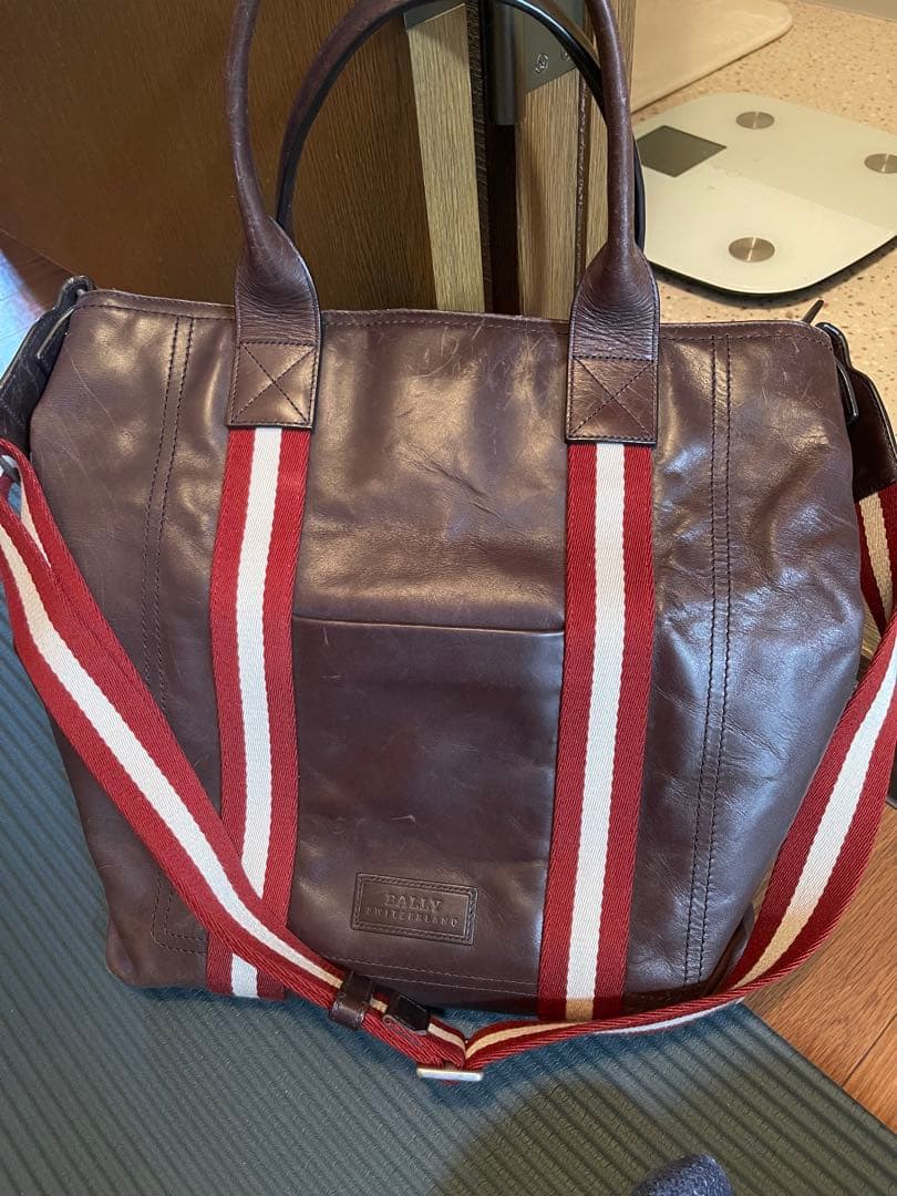 BALLY ダークブラウン レザートートバッグ
