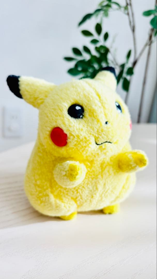 初期ピカチュウ　ぬいぐるみTOMY 顔バランス良 紙タグあり 動作確認済み