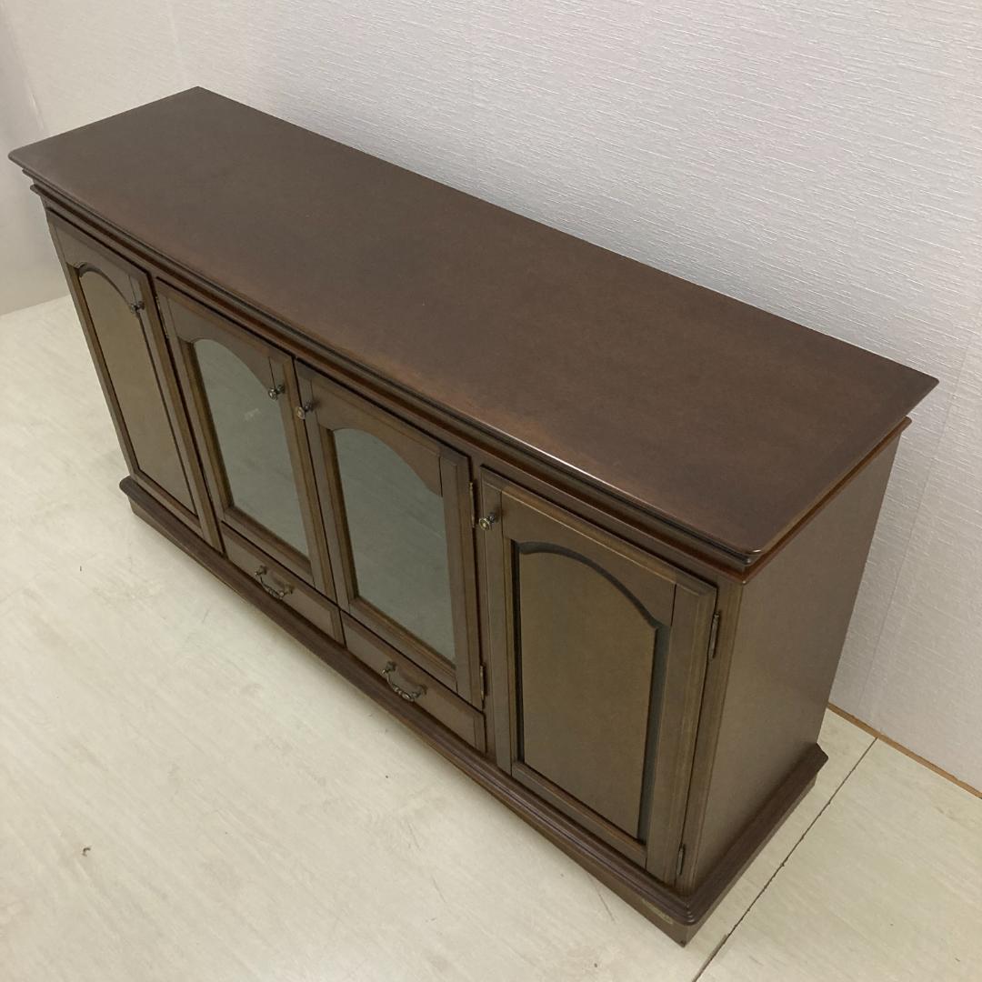 【マルニ】照明付き　サイドボード　キャビネット　飾り棚　リビングボード