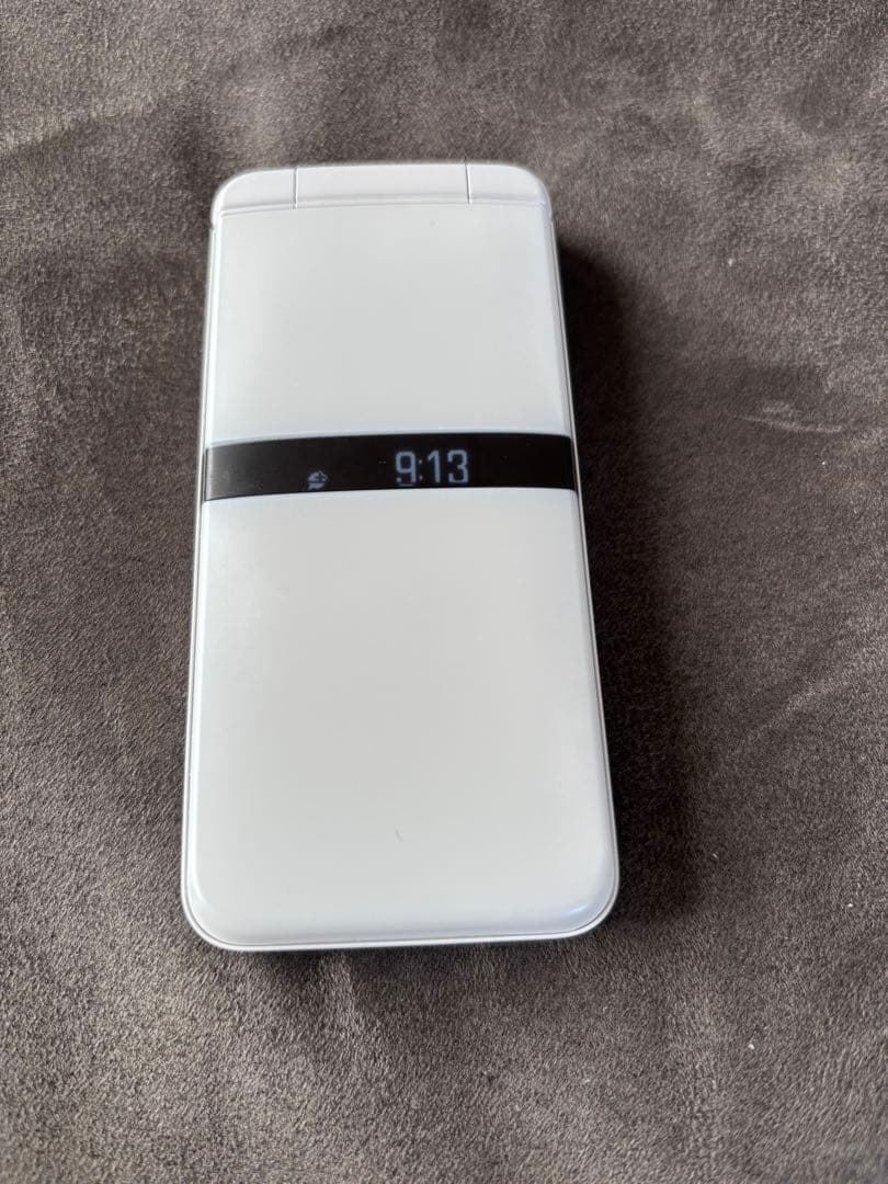 docomo DIGNOケータイKY-42C 充電器付