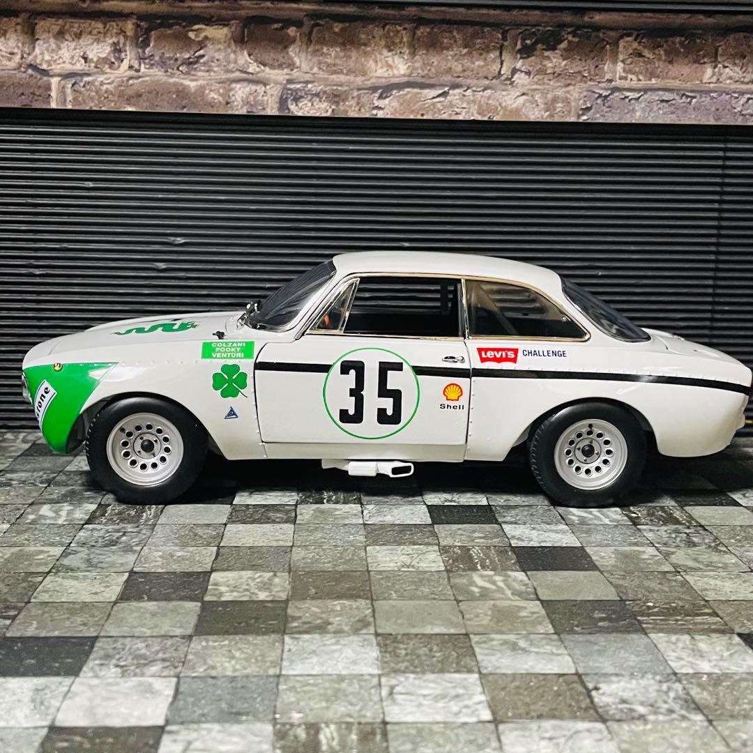 1/18 PMA アルファロメオ GTA 1300 ジュニア 1972 DRM